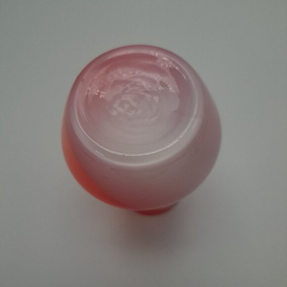 Art Glass Bud Vase Red White Swirl Japan Radio Glass - Picture 8 of 10